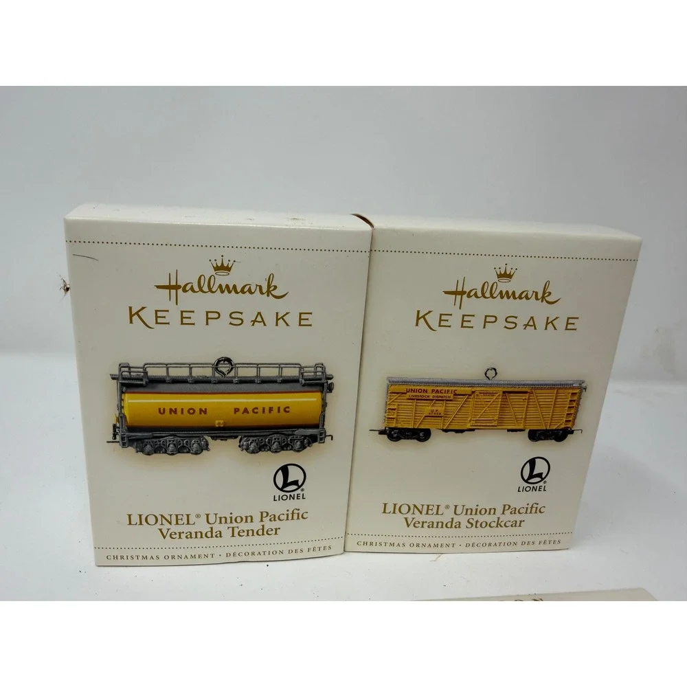 Hallmark Keepsake Lionel Union Pacific Veranda Turbine Locomotive Tender Set